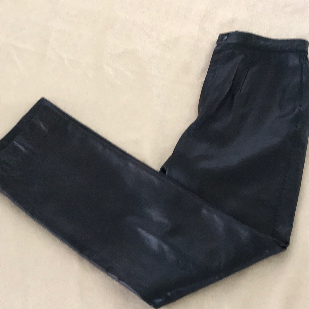 Dana Buchman VINTAGE. Black Lamb Skin Pants.